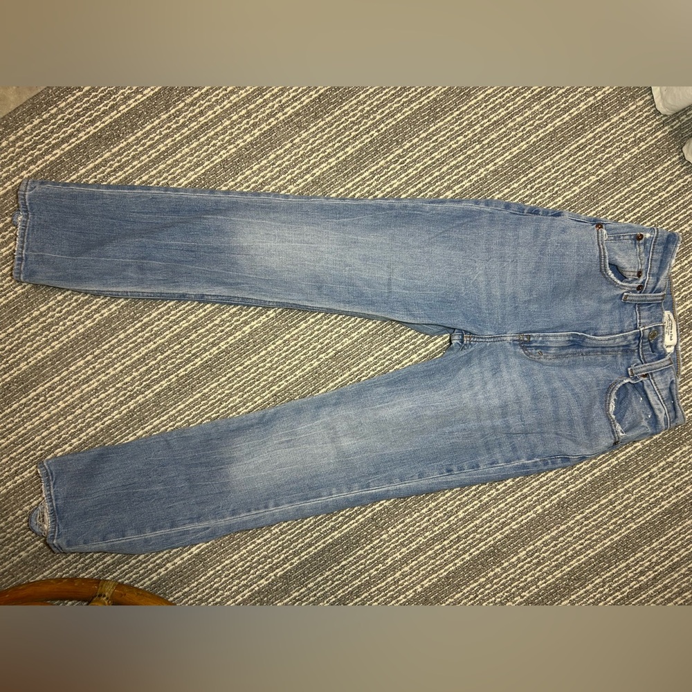 Abercrombie & Fitch Light Blue High-Rise Ankle Straight Jeans